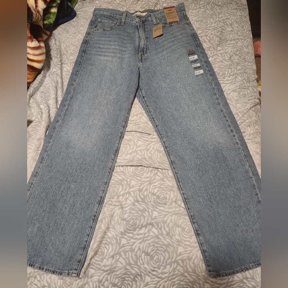 New Levi's Jean's